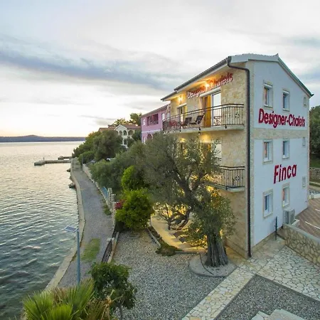 Finca Maslenica Comfortable Holiday 度假居 扎达尔