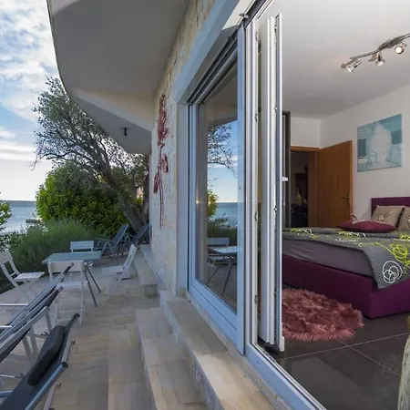 Finca Maslenica Comfortable Holiday 度假居 *